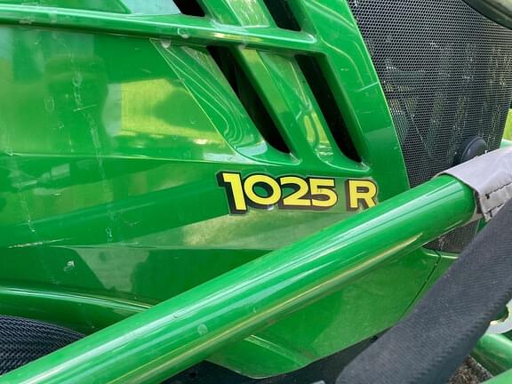 Image of John Deere 1025R equipment image 4