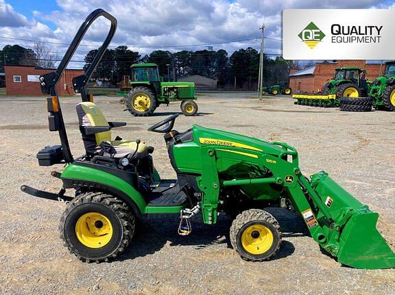 Image of John Deere 1025R Primary image