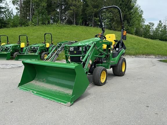 Image of John Deere 1025R equipment image 2