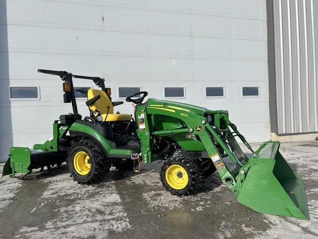 Image of John Deere 1025R equipment image 1