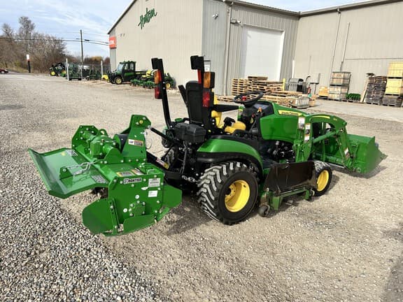 Image of John Deere 1025R equipment image 2