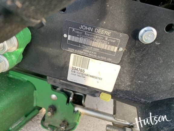 Image of John Deere 1025R equipment image 1