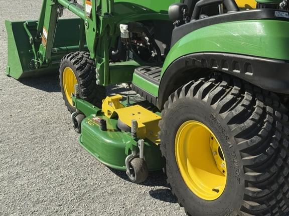 Image of John Deere 1025R equipment image 3