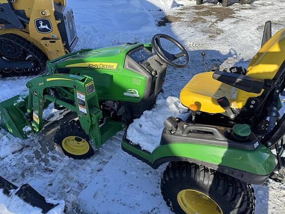 Image of John Deere 1025R equipment image 4