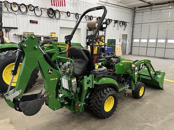 Image of John Deere 1025R equipment image 4