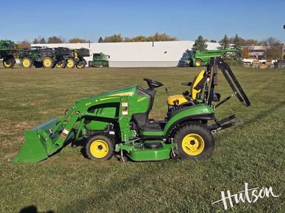 Image of John Deere 1025R equipment image 4