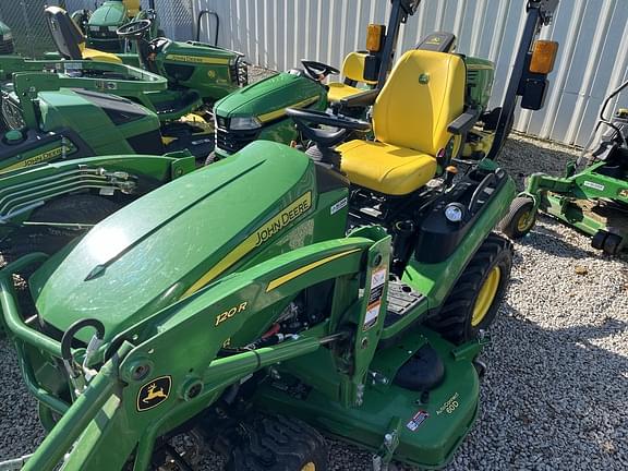 Image of John Deere 1025R equipment image 2