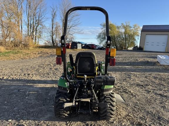 Image of John Deere 1025R equipment image 3