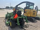 Thumbnail image John Deere 1025R 7