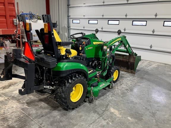 Image of John Deere 1025R equipment image 2