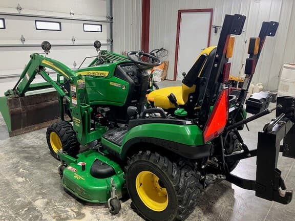 Image of John Deere 1025R equipment image 4