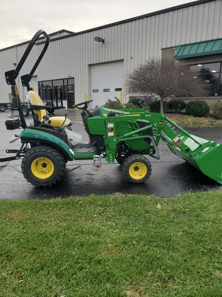 Main image John Deere 1025R