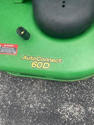 Image of John Deere 1025R equipment image 4