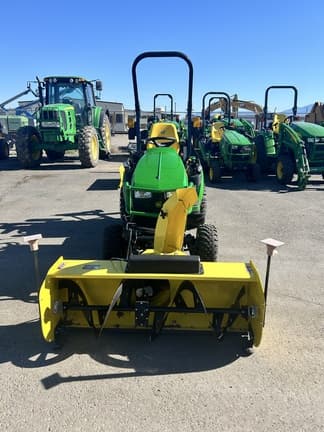 Image of John Deere 1025R equipment image 2