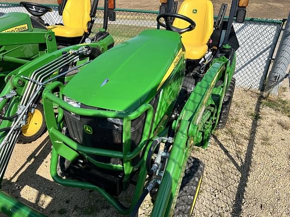 Image of John Deere 1025R equipment image 4