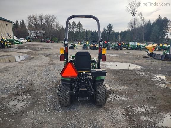 Image of John Deere 1025R equipment image 4