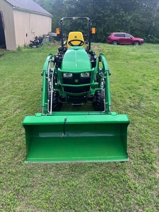 Image of John Deere 1025R equipment image 4