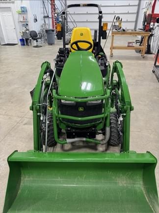 Image of John Deere 1025R equipment image 3