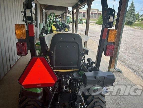 Image of John Deere 1025R equipment image 3