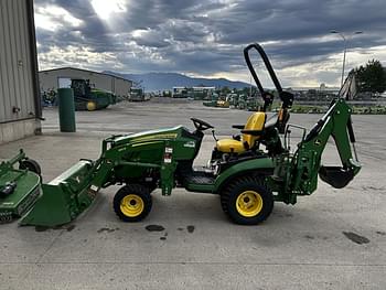 2022 John Deere 1025R Equipment Image0