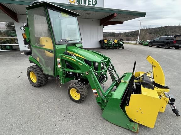 Image of John Deere 1025R equipment image 2