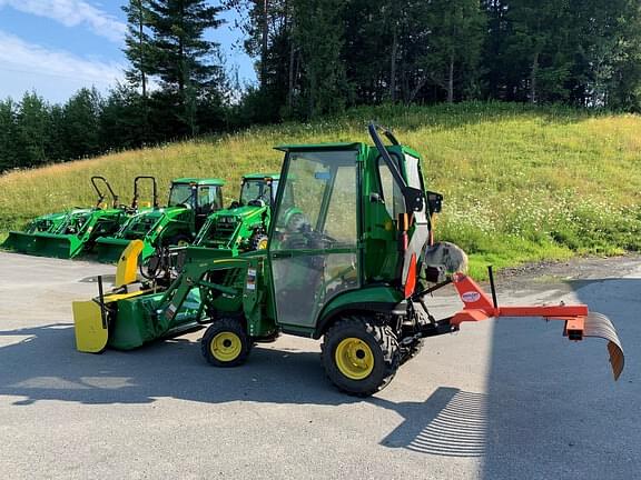 Image of John Deere 1025R equipment image 1