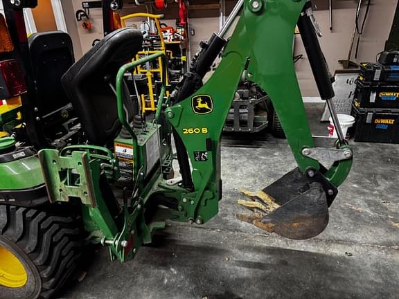 Image of John Deere 1025R equipment image 3