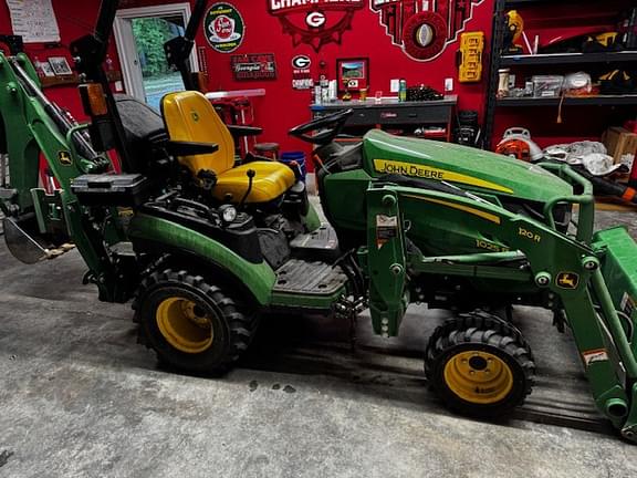 Image of John Deere 1025R equipment image 1