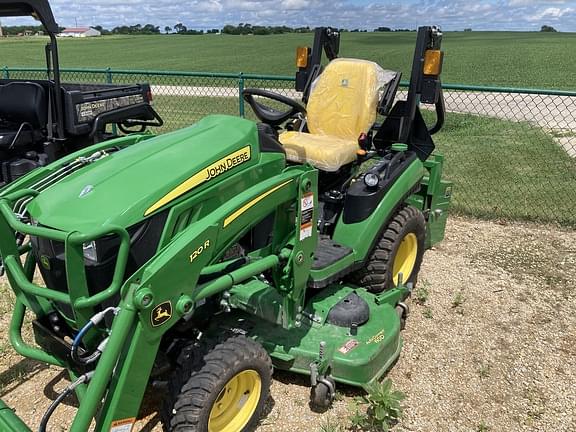 Image of John Deere 1025R equipment image 1