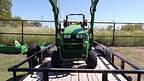 Image of John Deere 1025R equipment image 4