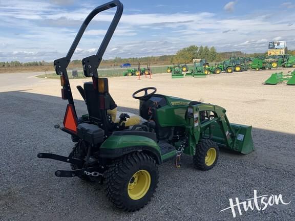 Image of John Deere 1025R equipment image 1