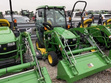 Main image John Deere 1025R