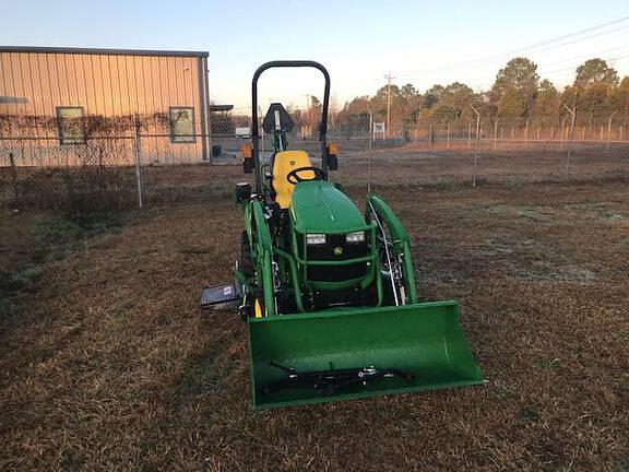 Image of John Deere 1025R equipment image 1