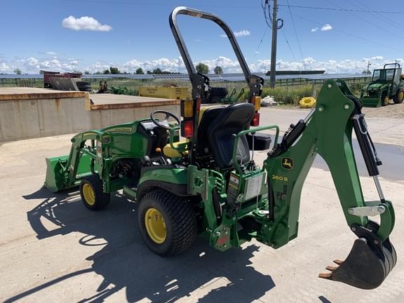 Image of John Deere 1025R equipment image 4