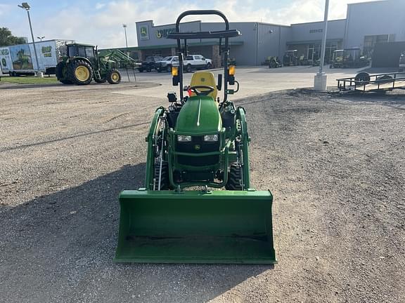 Image of John Deere 1025R equipment image 3