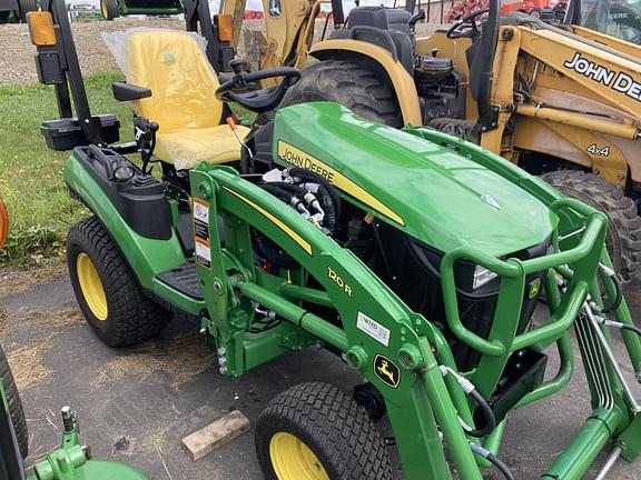 Image of John Deere 1025R Primary image