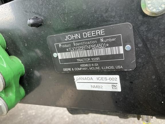 Image of John Deere 1025R equipment image 1