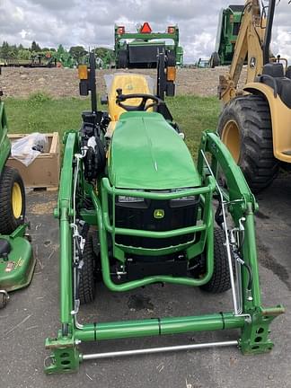 Image of John Deere 1025R equipment image 3