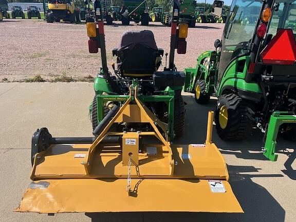 Image of John Deere 1025R equipment image 3