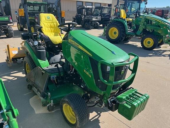 Image of John Deere 1025R equipment image 2