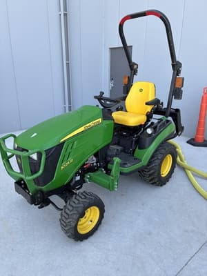 2022 John Deere 1025R Image