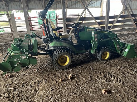 Image of John Deere 1025R equipment image 2