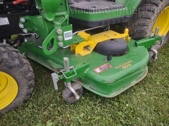 Image of John Deere 1025R equipment image 2