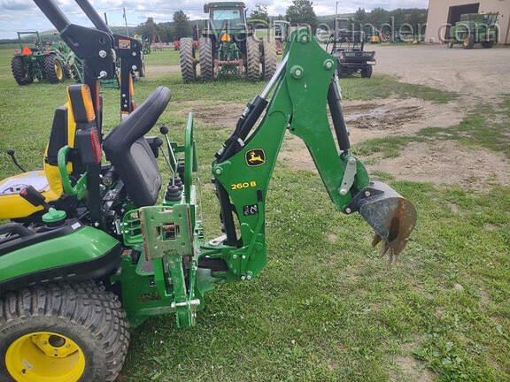 Image of John Deere 1025R equipment image 4