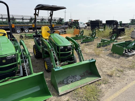Image of John Deere 1025R equipment image 1