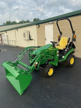 Image of John Deere 1025R equipment image 2