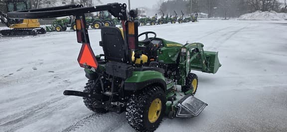 Image of John Deere 1025R equipment image 2