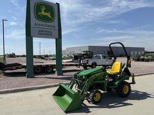 2022 John Deere 1025R Image