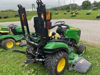 Image of John Deere 1025R equipment image 3