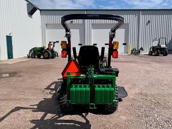 Image of John Deere 1025R equipment image 4